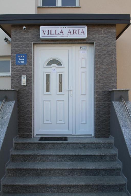 Rooms Villa Aria Sesvete Ngoại thất bức ảnh