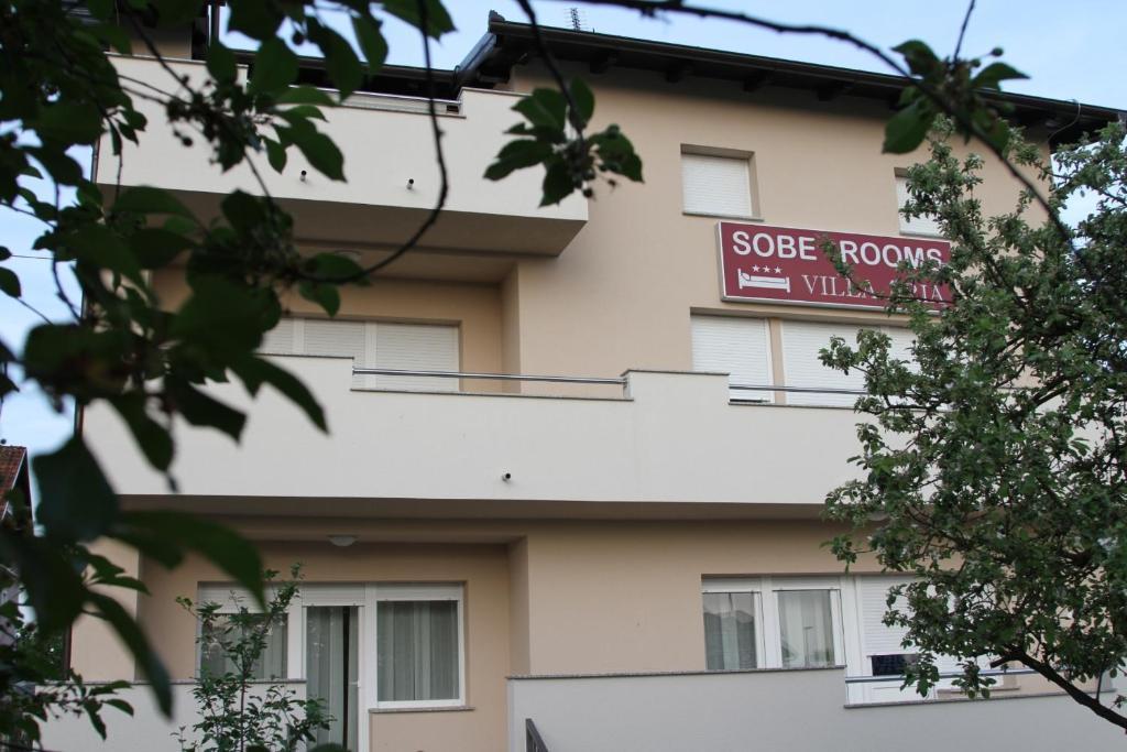 Rooms Villa Aria Sesvete Ngoại thất bức ảnh